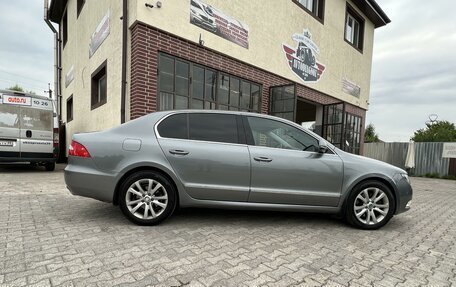 Skoda Superb III рестайлинг, 2012 год, 1 250 000 рублей, 5 фотография