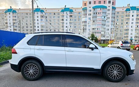 Volkswagen Tiguan II, 2019 год, 2 550 000 рублей, 4 фотография