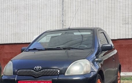 Toyota Yaris I рестайлинг, 2002 год, 250 000 рублей, 2 фотография