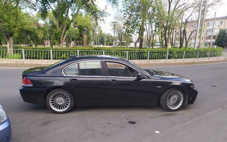 BMW 7 серия, 2004 год, 900 000 рублей, 3 фотография