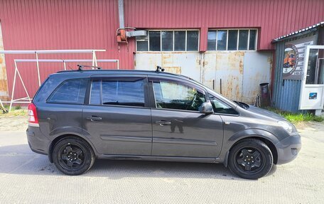 Opel Zafira B, 2012 год, 1 000 000 рублей, 4 фотография