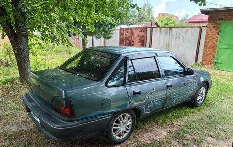 Daewoo Nexia I рестайлинг, 1998 год, 90 000 рублей, 2 фотография