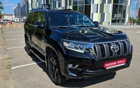 Toyota Land Cruiser Prado 150 рестайлинг 2, 2018 год, 6 200 000 рублей, 6 фотография