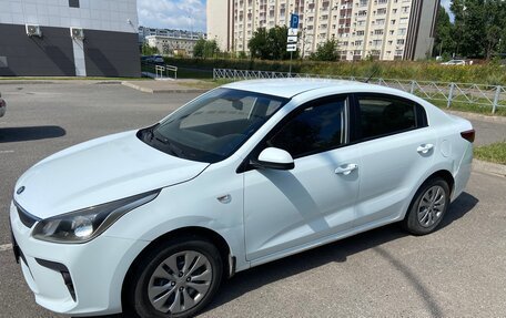 KIA Rio IV, 2019 год, 950 000 рублей, 4 фотография