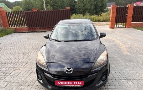 Mazda 3, 2013 год, 990 000 рублей, 2 фотография