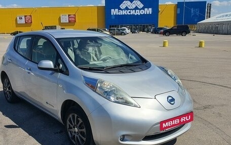 Nissan Leaf I, 2011 год, 970 000 рублей, 3 фотография