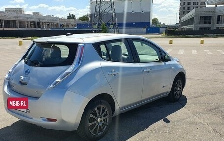 Nissan Leaf I, 2011 год, 970 000 рублей, 5 фотография