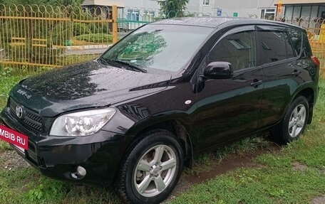 Toyota RAV4, 2006 год, 1 350 000 рублей, 2 фотография