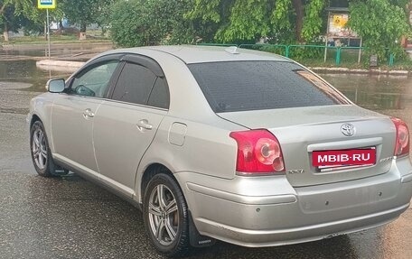 Toyota Avensis III рестайлинг, 2006 год, 650 000 рублей, 5 фотография