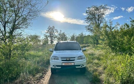 Chevrolet Niva I рестайлинг, 2014 год, 900 000 рублей, 3 фотография