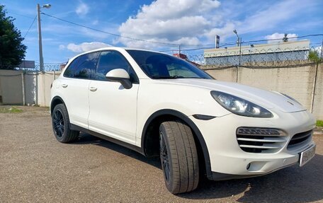 Porsche Cayenne III, 2011 год, 2 150 000 рублей, 11 фотография