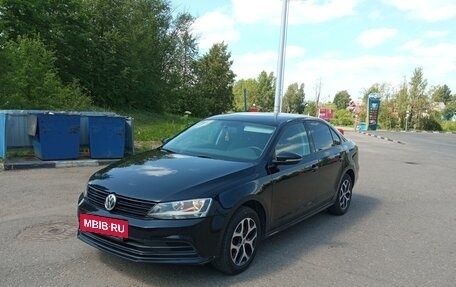 Volkswagen Jetta VI, 2015 год, 1 050 000 рублей, 4 фотография