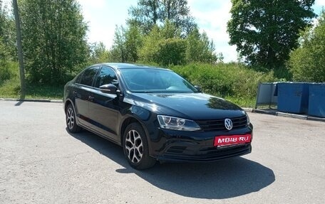 Volkswagen Jetta VI, 2015 год, 1 050 000 рублей, 2 фотография