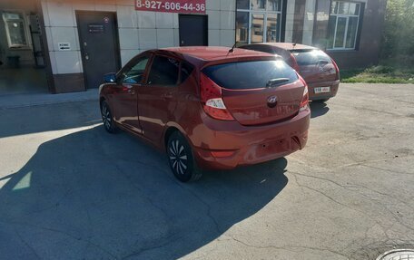 Hyundai Solaris II рестайлинг, 2012 год, 850 000 рублей, 6 фотография