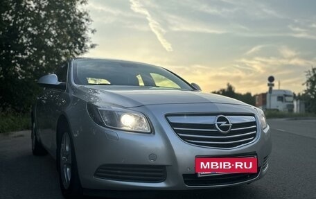 Opel Insignia II рестайлинг, 2011 год, 850 000 рублей, 3 фотография