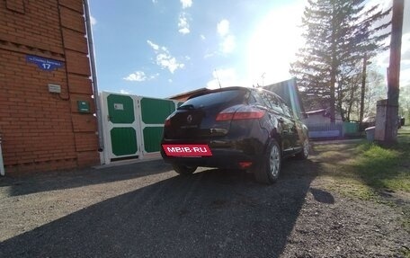 Renault Megane III, 2014 год, 830 000 рублей, 3 фотография