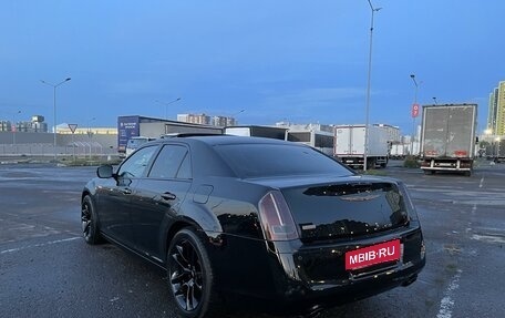 Chrysler 300C II, 2012 год, 2 150 000 рублей, 14 фотография