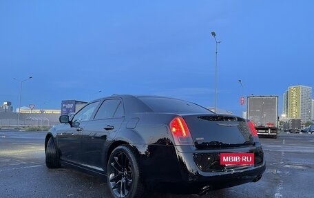 Chrysler 300C II, 2012 год, 2 150 000 рублей, 12 фотография