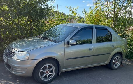 Renault Logan I, 2014 год, 480 000 рублей, 3 фотография