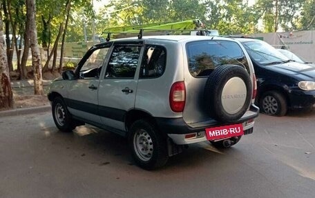 Chevrolet Niva I рестайлинг, 2003 год, 263 000 рублей, 4 фотография