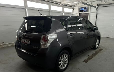 Toyota Verso I, 2011 год, 1 270 000 рублей, 5 фотография