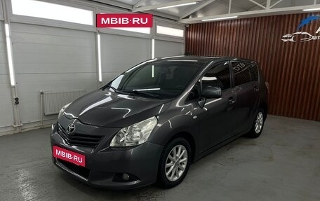 Toyota Verso I, 2011 год, 1 270 000 рублей, 2 фотография