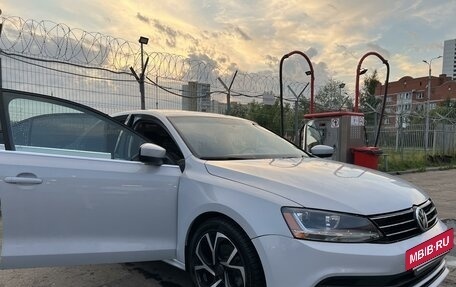 Volkswagen Jetta VI, 2017 год, 1 900 000 рублей, 4 фотография