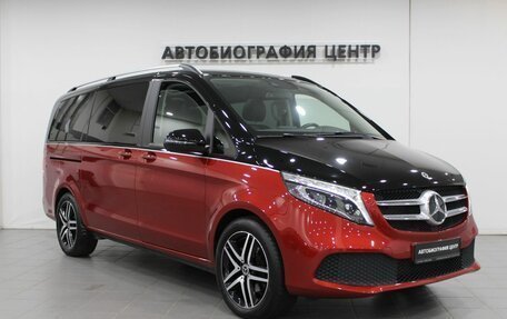 Mercedes-Benz V-Класс, 2020 год, 6 990 000 рублей, 3 фотография