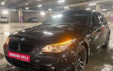 BMW 5 серия, 2004 год, 999 000 рублей, 2 фотография