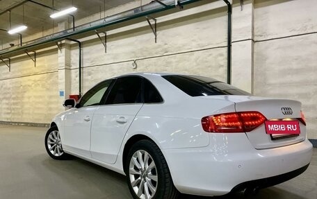 Audi A4, 2011 год, 850 000 рублей, 6 фотография