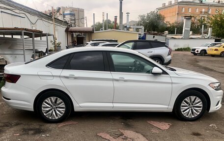 Volkswagen Jetta VII, 2019 год, 1 730 000 рублей, 4 фотография