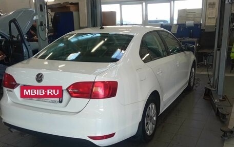 Volkswagen Jetta VI, 2014 год, 1 060 000 рублей, 3 фотография