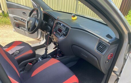 KIA Rio II, 2010 год, 580 000 рублей, 6 фотография