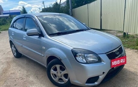 KIA Rio II, 2010 год, 580 000 рублей, 2 фотография