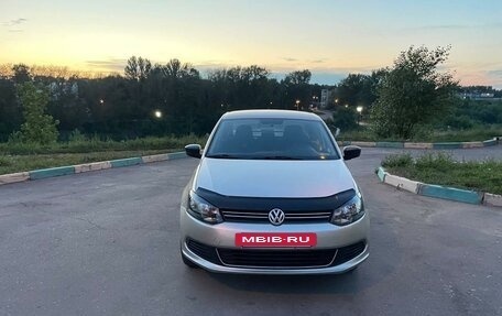 Volkswagen Polo VI (EU Market), 2011 год, 640 000 рублей, 2 фотография