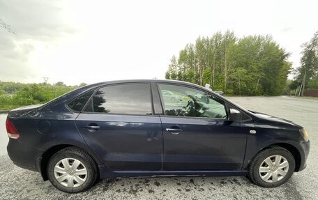 Volkswagen Polo VI (EU Market), 2011 год, 950 000 рублей, 5 фотография