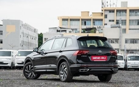 Volkswagen Tiguan II, 2024 год, 3 575 000 рублей, 4 фотография