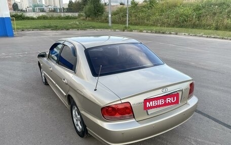 Hyundai Sonata IV рестайлинг, 2004 год, 335 000 рублей, 15 фотография