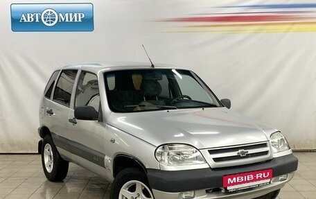 Chevrolet Niva I рестайлинг, 2004 год, 310 000 рублей, 3 фотография