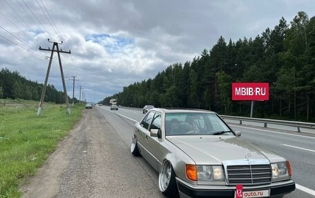 Mercedes-Benz E-Класс, 1992 год, 750 000 рублей, 7 фотография