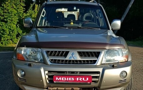 Mitsubishi Pajero III рестайлинг, 2006 год, 1 100 000 рублей, 13 фотография