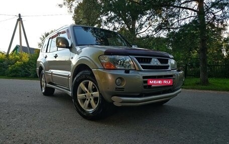 Mitsubishi Pajero III рестайлинг, 2006 год, 1 100 000 рублей, 11 фотография