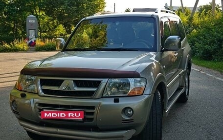 Mitsubishi Pajero III рестайлинг, 2006 год, 1 100 000 рублей, 15 фотография