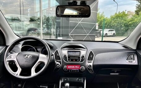 Hyundai Tucson III, 2010 год, 1 380 000 рублей, 11 фотография