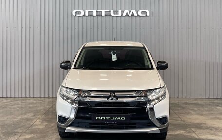 Mitsubishi Outlander III рестайлинг 3, 2015 год, 1 799 000 рублей, 2 фотография