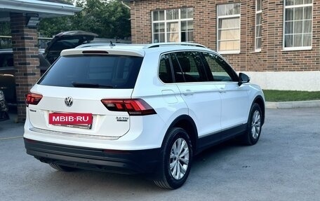 Volkswagen Tiguan II, 2017 год, 2 940 000 рублей, 5 фотография