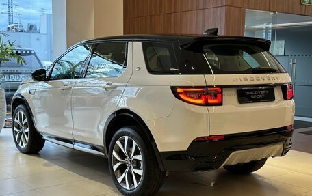 Land Rover Discovery Sport I рестайлинг, 2024 год, 7 988 000 рублей, 6 фотография