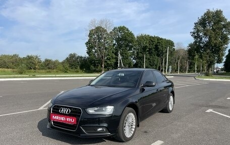 Audi A4, 2013 год, 1 550 000 рублей, 10 фотография