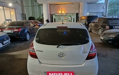 Hyundai i20 IB рестайлинг, 2010 год, 700 000 рублей, 2 фотография