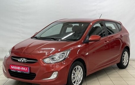 Hyundai Solaris II рестайлинг, 2011 год, 790 000 рублей, 1 фотография